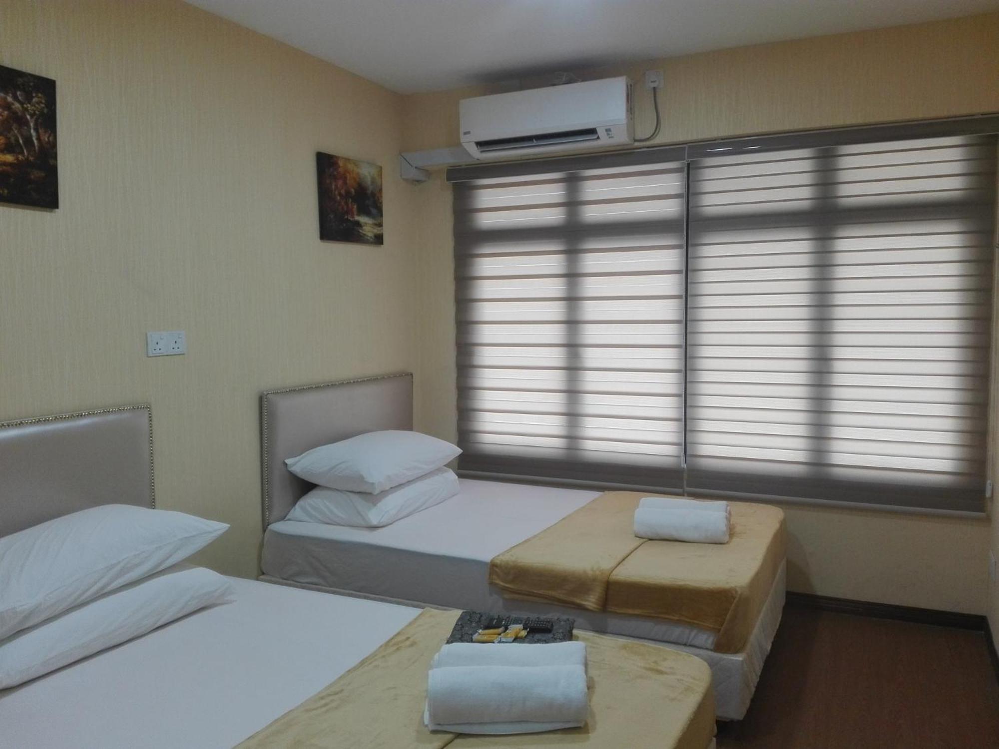 OYO 881 Bintang Square Hotel Kubang Kerian Esterno foto