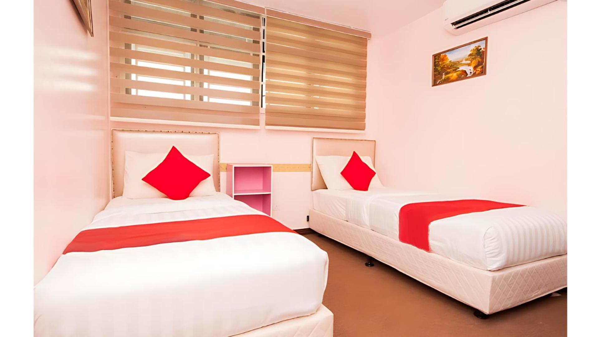 OYO 881 Bintang Square Hotel Kubang Kerian Esterno foto