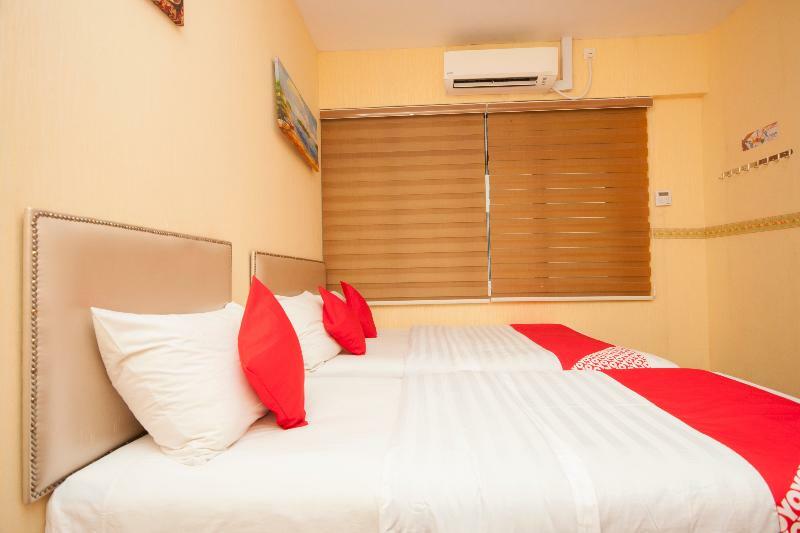 OYO 881 Bintang Square Hotel Kubang Kerian Esterno foto