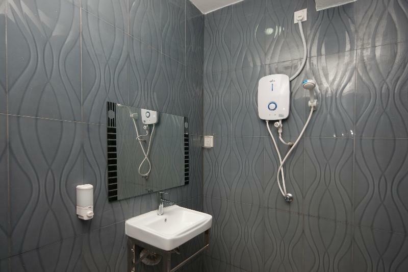 OYO 881 Bintang Square Hotel Kubang Kerian Esterno foto